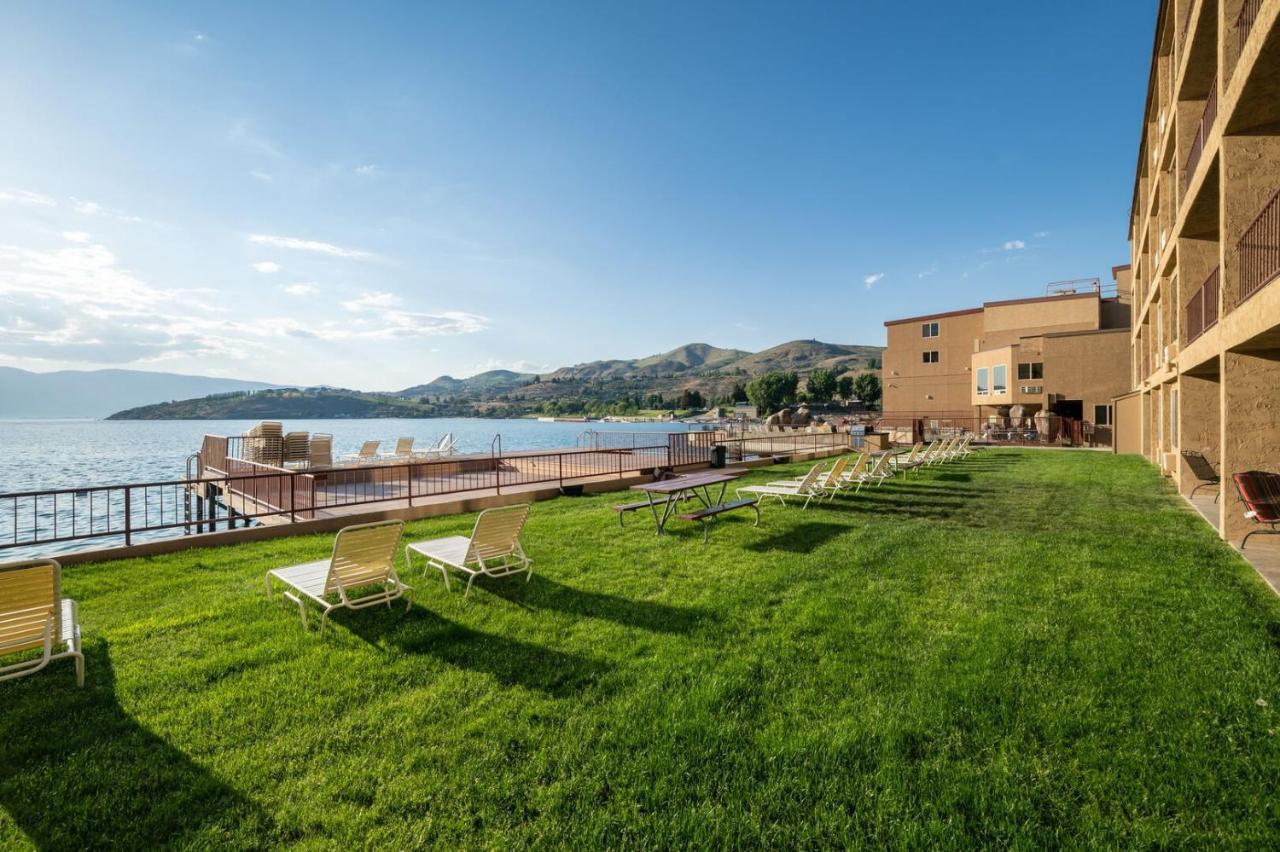 Grandview Lake Chelan- Waterfront View, Pool, Hot Tub, Golf, 1 Min To Downtown Zewnętrze zdjęcie