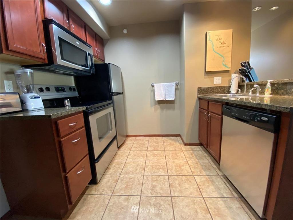 Grandview Lake Chelan- Waterfront View, Pool, Hot Tub, Golf, 1 Min To Downtown Zewnętrze zdjęcie